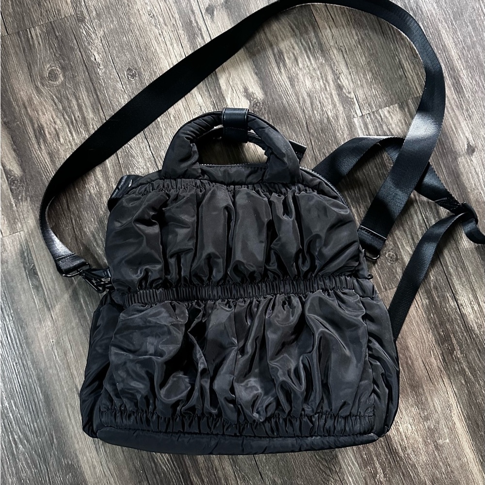 NWOT Danskin Stylish Black removable backpack straps Women's Bag